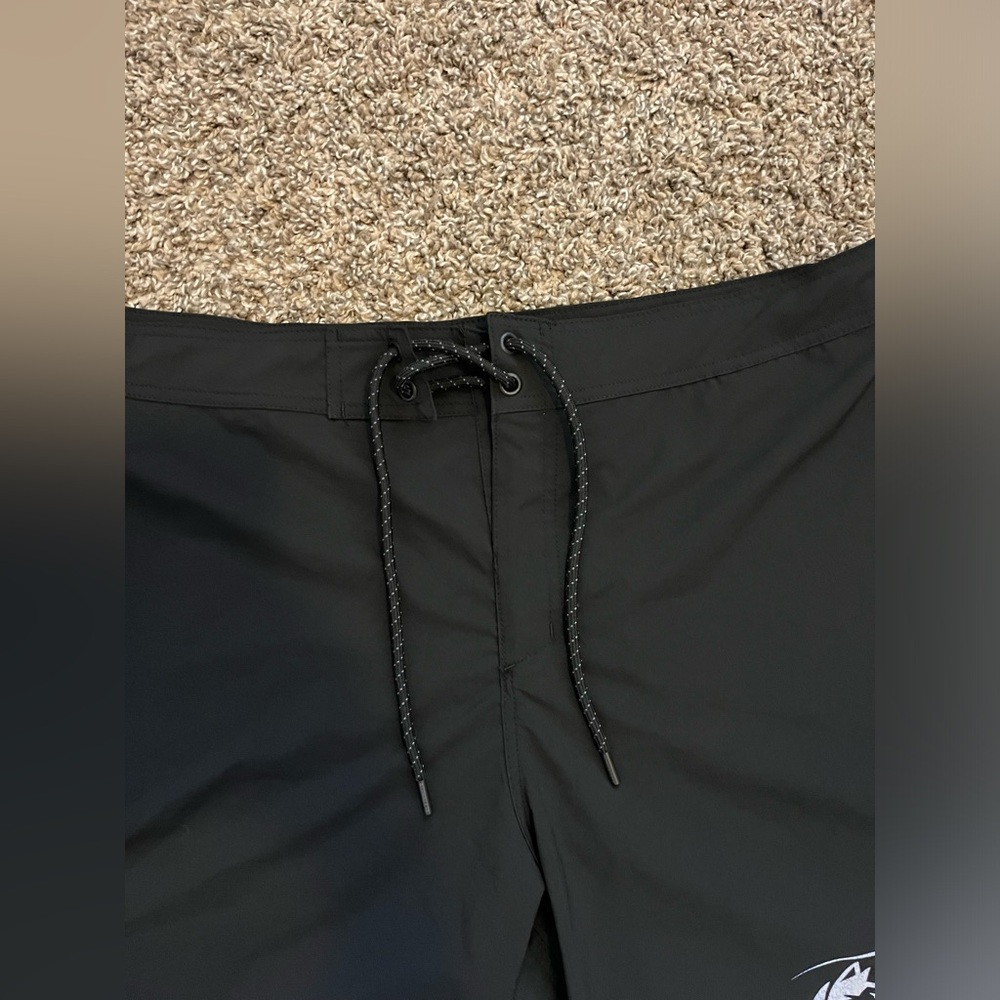 Alphalete‎ Swim Men's Size L Board Shorts Black 7” Inseam Gym Beach Workout - Picture 3 of 5